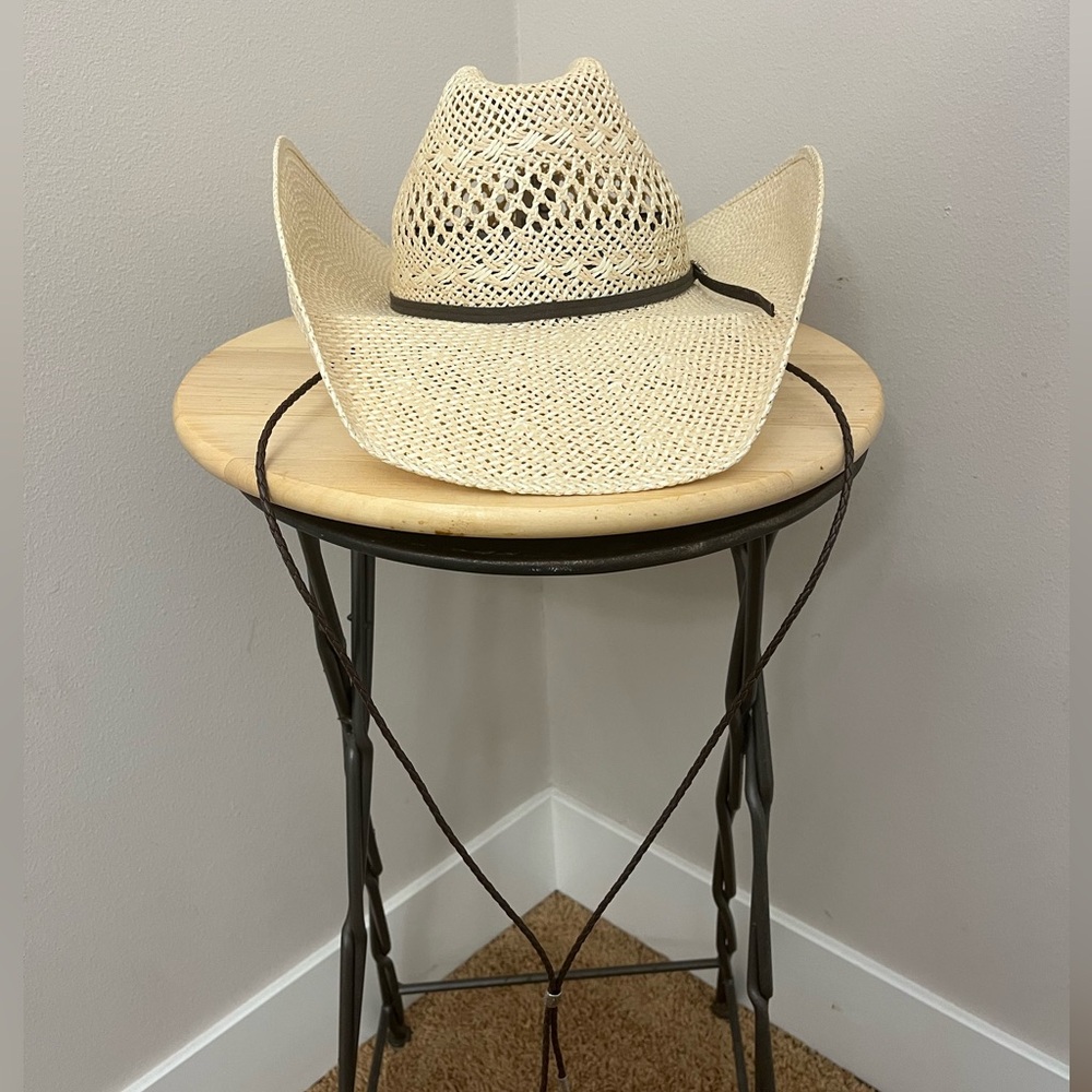 Cowgirl-Cowboy hat, Twister Hats, Size 6 7/8, color - natural